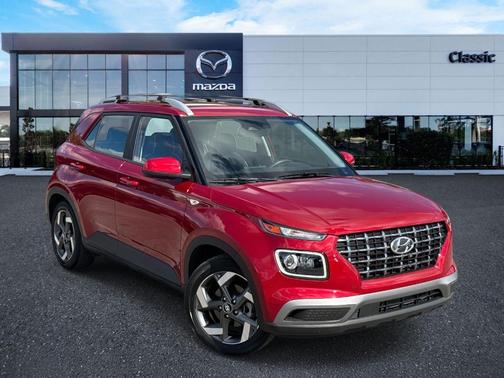 2023 Hyundai VENUE Limited