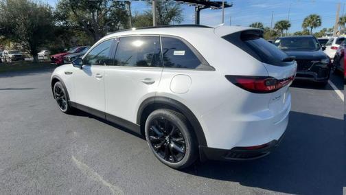 2025 Mazda CX-90 Premium