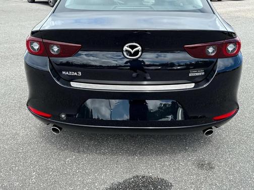 2025 Mazda Mazda3 FWD w/Preferred Package