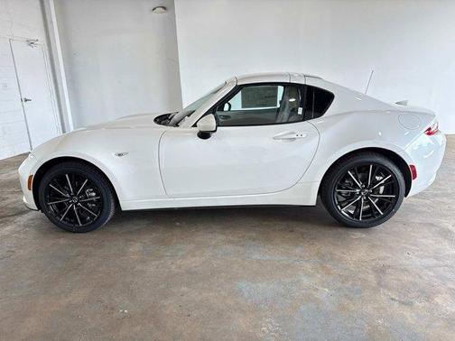 2025 Mazda MX-5 Miata RF Grand Touring