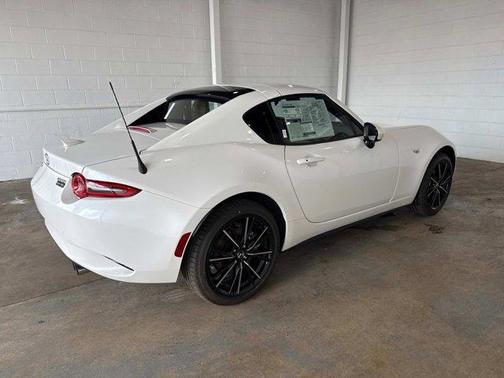 2025 Mazda MX-5 Miata RF Grand Touring