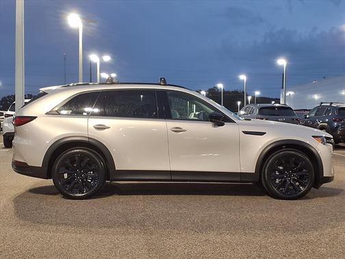 2026 Mazda CX-90 Premium