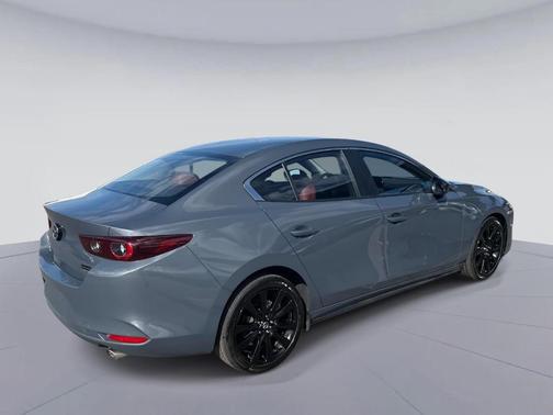 2025 Mazda Mazda3 2.5 S Carbon Edition