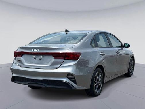 Steel Gray 2023 Kia Forte LXS