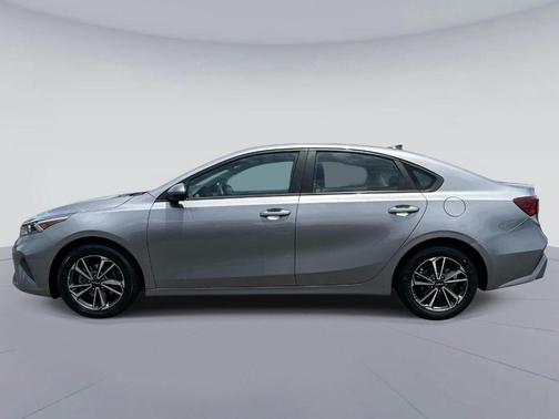 Steel Gray 2023 Kia Forte LXS