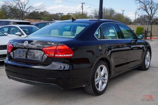 2014 Volkswagen Passat 1.8T SE