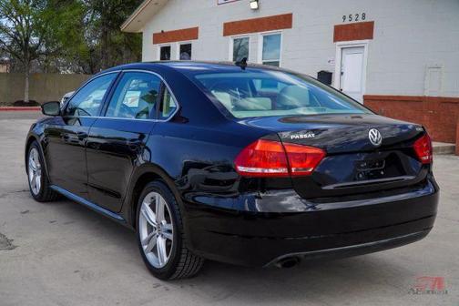 2014 Volkswagen Passat 1.8T SE