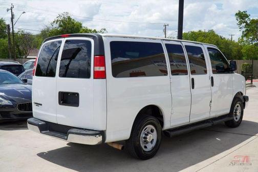 2014 Chevrolet Express 2500 LT