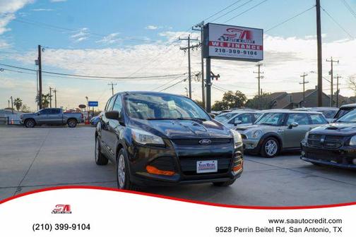 2014 Ford Escape S