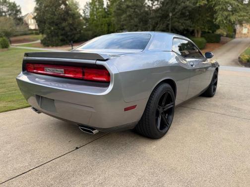 Gray 2014 Dodge Challenger R/T