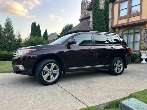 Red 2012 Toyota Highlander Limited