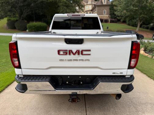 White 2020 GMC Sierra 2500 SLE
