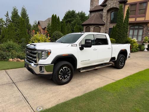 White 2020 GMC Sierra 2500 SLE