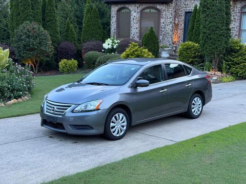 Gun Metallic 2015 Nissan Sentra SV