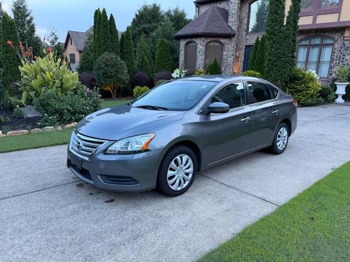 Gun Metallic 2015 Nissan Sentra SV