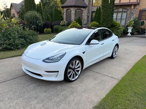White 2019 Tesla Model 3 Performance