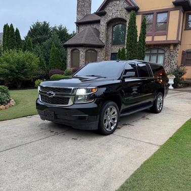 Black 2019 Chevrolet Suburban LT