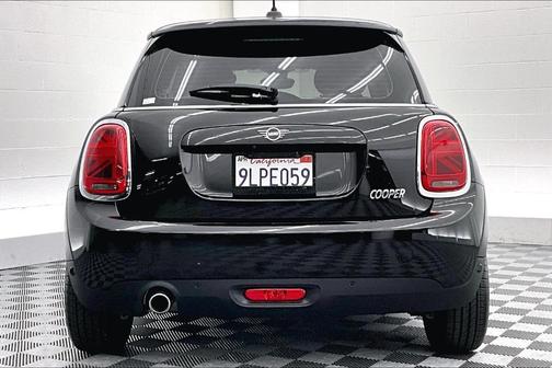2021 MINI Hardtop Cooper