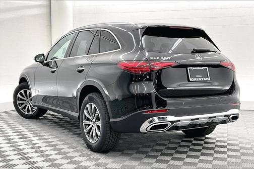 2025 Mercedes-Benz GLC 300 Base