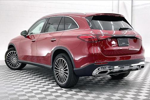 2026 Mercedes-Benz GLC 300 Base