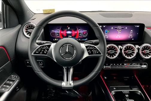 2025 Mercedes-Benz GLA 250 Base