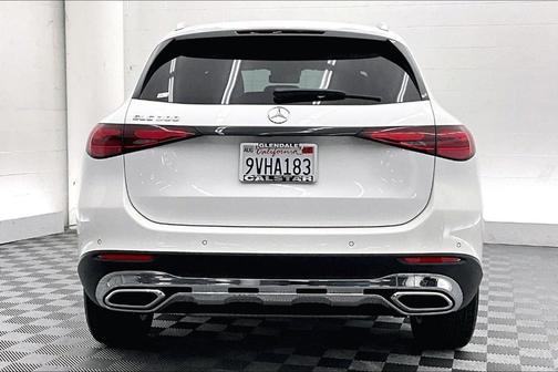 2025 Mercedes-Benz GLC 300 Base