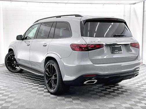 Alpine Gray 2026 Mercedes-Benz GLS 450 4MATIC