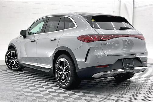 2026 Mercedes-Benz EQE 320+ Base