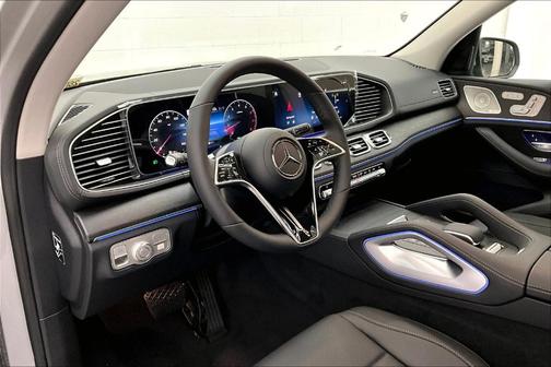 2026 Mercedes-Benz GLS 450 4MATIC