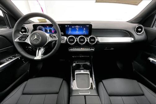 2026 Mercedes-Benz GLB 250 Base