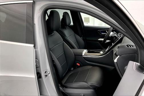 2025 Mercedes-Benz GLC 350e Base 4MATIC