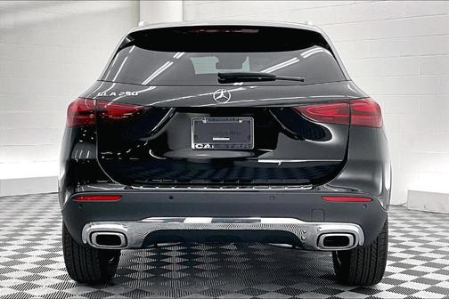 2026 Mercedes-Benz GLA 250 Base