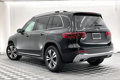2025 Mercedes-Benz GLB 250 Base
