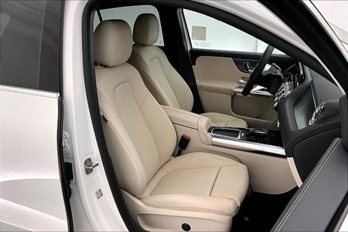 2025 Mercedes-Benz GLA 250 Base