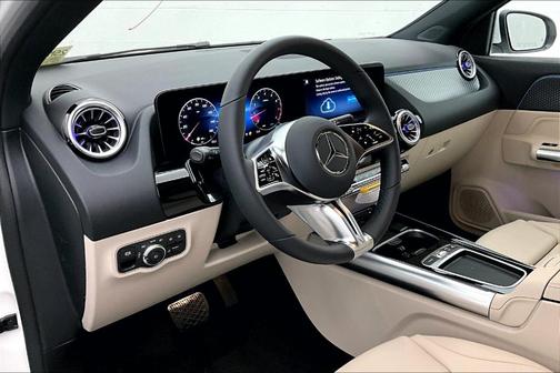 2025 Mercedes-Benz GLA 250 Base
