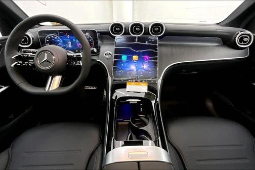 2026 Mercedes-Benz GLC 300