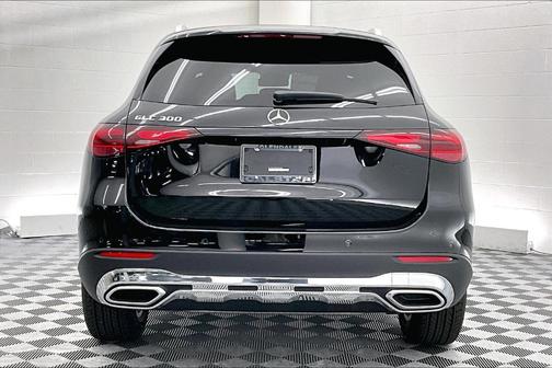 2025 Mercedes-Benz GLC 300 Base