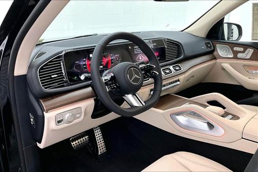 2026 Mercedes-Benz GLS 450 4MATIC