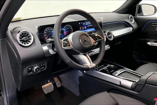 2025 Mercedes-Benz GLB 250 Base