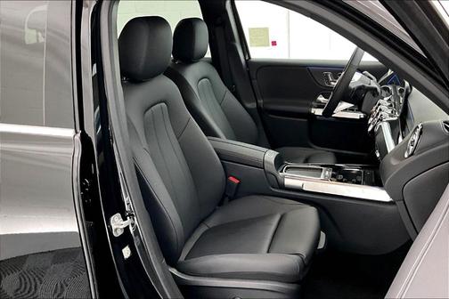 2025 Mercedes-Benz GLB 250 Base