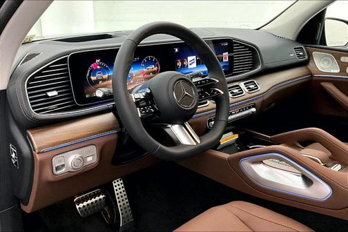 2025 Mercedes-Benz GLS 450 4MATIC