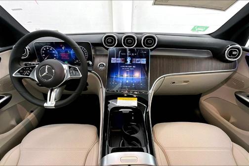 2025 Mercedes-Benz GLC 350e Base 4MATIC