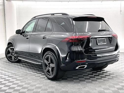 Obsidian Black 2026 Mercedes-Benz GLE 450 4MATIC