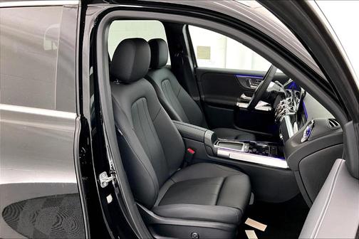 2025 Mercedes-Benz GLB 250 Base