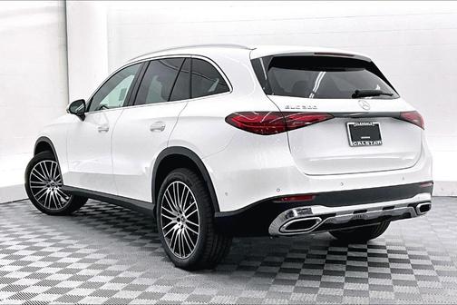 2025 Mercedes-Benz GLC 300 Base