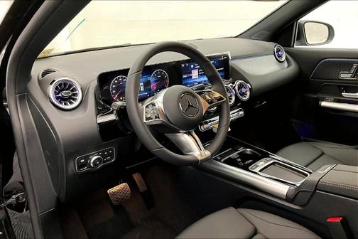 2025 Mercedes-Benz GLA 250 Base