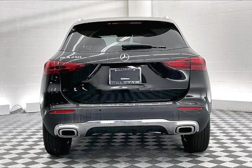 2025 Mercedes-Benz GLA 250 Base