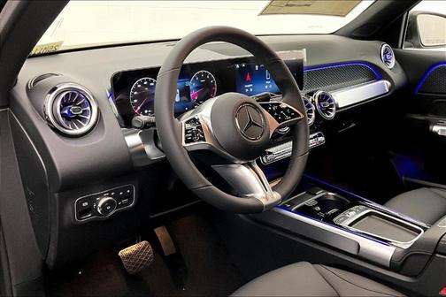 2025 Mercedes-Benz GLB 250 Base