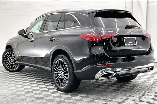 2026 Mercedes-Benz GLC 300 Base