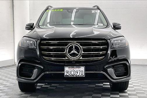 2025 Mercedes-Benz GLS 450 4MATIC
